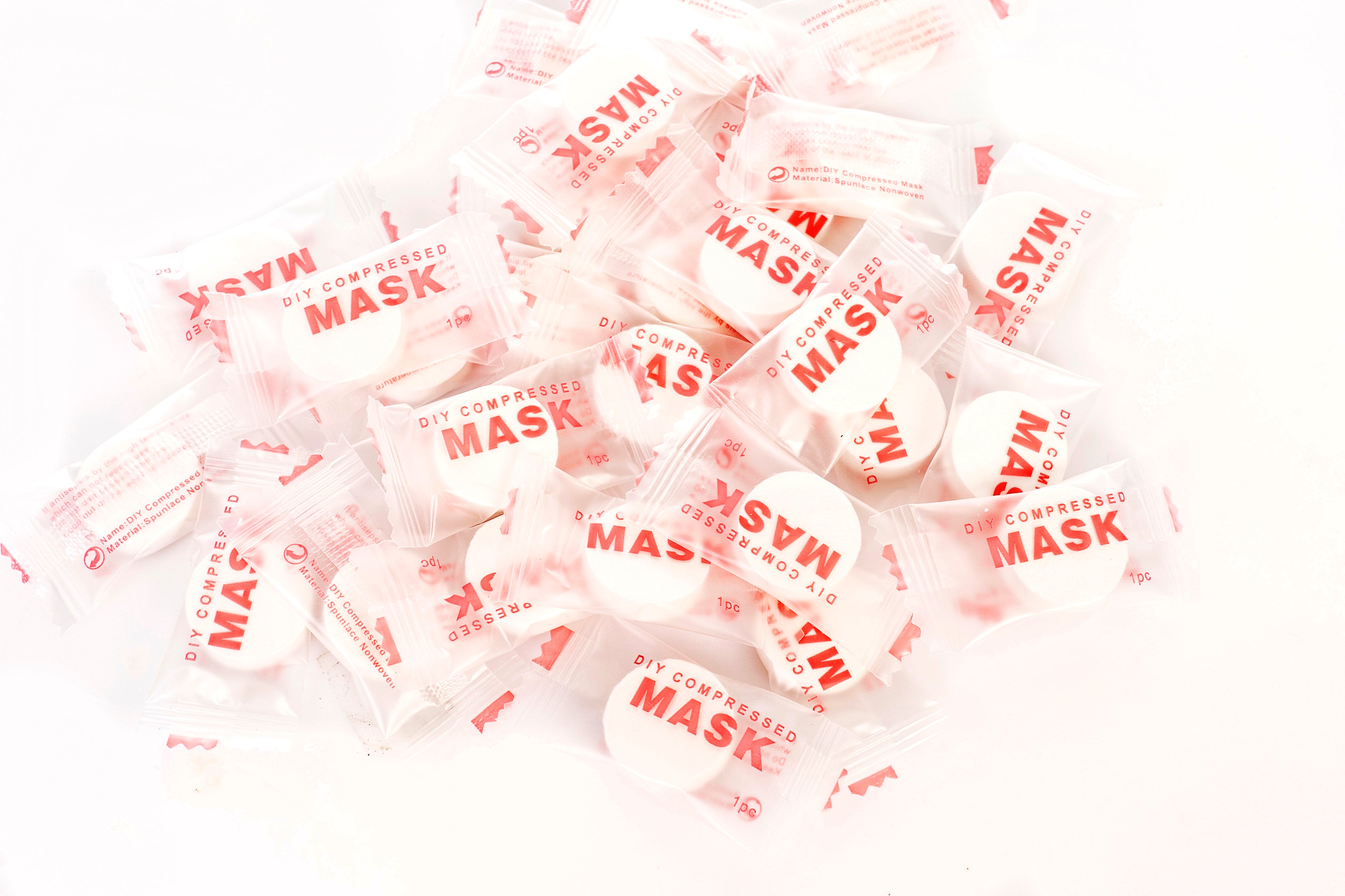 30 Masques faciaux compressés jetables